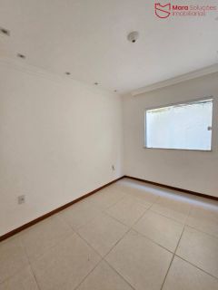 Casa a venda em Ipitanga dentro de condomínio!