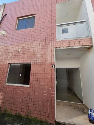 Casa a venda em Ipitanga dentro de condomínio!