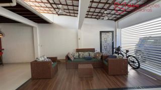 Casa à venda com 3 suítes no Miragem – Lauro de Freitas