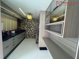Casa à venda com 3 suítes no Miragem – Lauro de Freitas