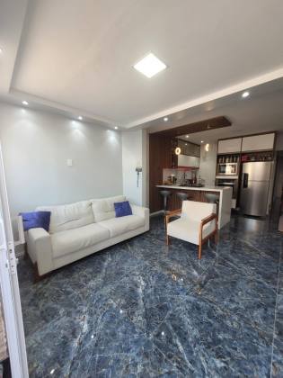 casa individual decorada 3/4 em ipitanga