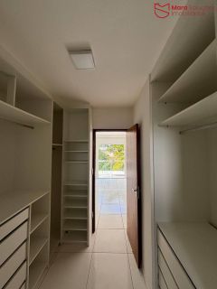 Casa à venda com 3 suítes no Miragem – Lauro de Freitas.