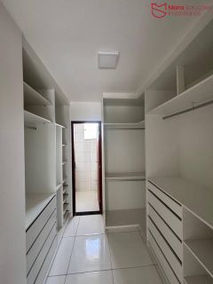 Casa à venda com 3 suítes no Miragem – Lauro de Freitas.