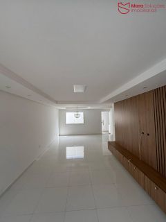 Casa à venda com 3 suítes no Miragem – Lauro de Freitas.