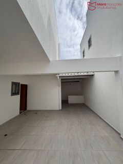 Casa à venda com 3 suítes no Miragem – Lauro de Freitas.