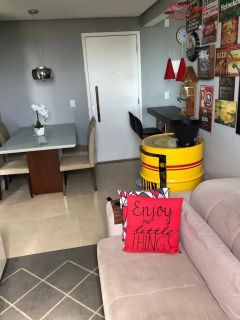 Vendo Apto 2/4 - 6° Andar- Lauro de Freitas - Cond.  Spazio Solarium - Apenas R$255.000,00