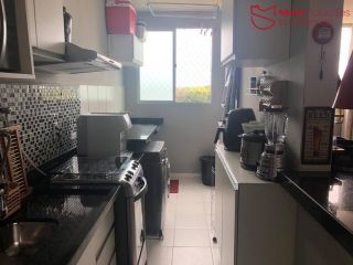 Vendo Apto 2/4 - 6° Andar- Lauro de Freitas - Cond.  Spazio Solarium - Apenas R$255.000,00