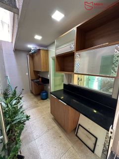 Casa de Cond. á Venda com 2/4, suítes em Vila praiana.
