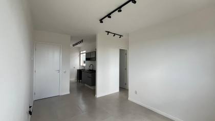 Apartamento no Residencial Mar de Abrantes.