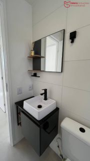 Apartamento no Residencial Mar de Abrantes.