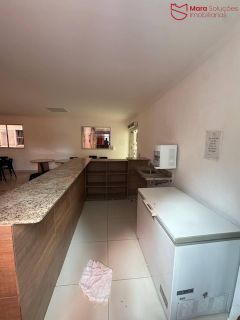 Apartamento com 2/4 térreo no centro de Lauro de Freitas.