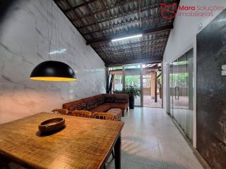 Casa duplex mobiliada em Buraquinho (Foz do Joanes)
