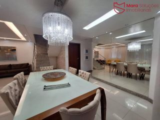 Casa duplex mobiliada em Buraquinho (Foz do Joanes)