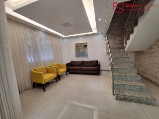 Casa duplex mobiliada em Buraquinho (Foz do Joanes)