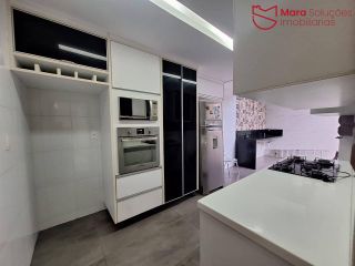 Casa duplex mobiliada em Buraquinho (Foz do Joanes)
