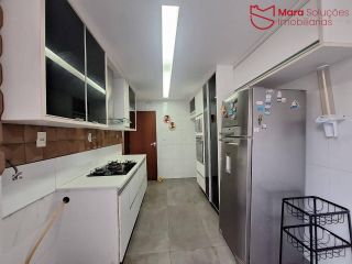 Casa duplex mobiliada em Buraquinho (Foz do Joanes)