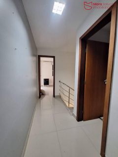 Casa duplex mobiliada em Buraquinho (Foz do Joanes)