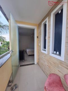 Casa duplex mobiliada em Buraquinho (Foz do Joanes)