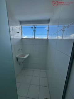 Apartamento Para Alugar com 2/4, sendo 1 suíte no Residencial coliseu.