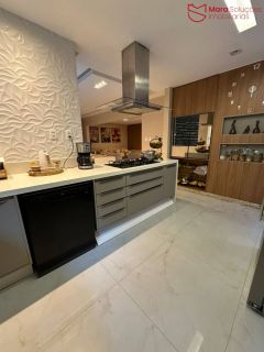 CASA TRIPLEX ALTÍSSIMO PADRÃO À VENDA – VILLAS DO BOSQUE | LAURO DE FREITAS.