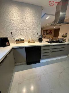 CASA TRIPLEX ALTÍSSIMO PADRÃO À VENDA – VILLAS DO BOSQUE | LAURO DE FREITAS.