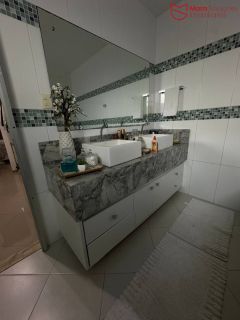 CASA TRIPLEX ALTÍSSIMO PADRÃO À VENDA – VILLAS DO BOSQUE | LAURO DE FREITAS.