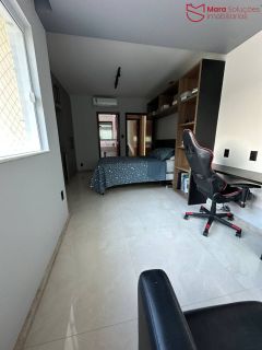 CASA TRIPLEX ALTÍSSIMO PADRÃO À VENDA – VILLAS DO BOSQUE | LAURO DE FREITAS.