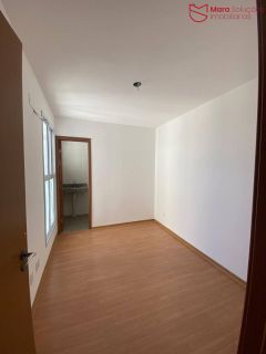 Apartamento á Venda com 2/4, sendo 1 suíte no Condomínio solar do porto.