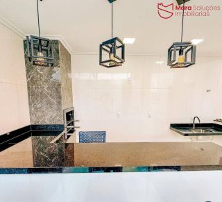 Casa á Venda com 4/4, sendo 3 suítes no condomínio Solares.