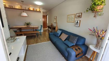 Apartamento á Venda com 2/4, sendo 1 suíte em Stella Maris.