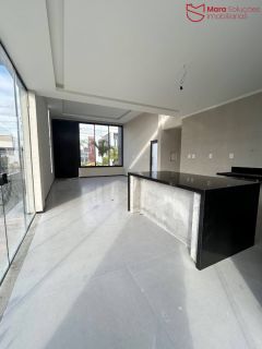 Casa Térrea Alto Padrão em Condomínio Completo Terras Alphaville.