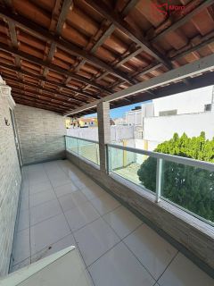 Casa no cond. Flora Residence, 4 Suítes com energia solar.