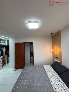 Casa para Aluguel em Buraquinho – 4 Quartos, Suíte e Varanda.