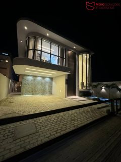 Casa dos Sonhos à Venda na Priscila Dutra — PORTEIRA FECHADA