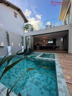 Casa dos Sonhos à Venda na Priscila Dutra — PORTEIRA FECHADA