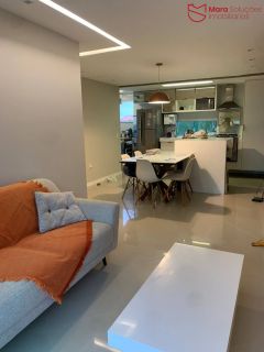Apartamento à Venda – Condomínio Exclusivo no Foz do Joanes ¾ sendo 1 suíte.
