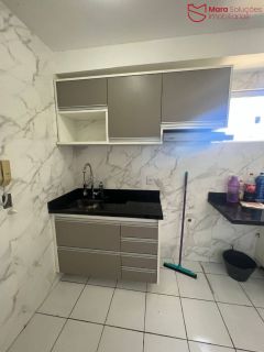 Apartamento á Venda com 2/4, sendo 1 suítes no Condomínio jardins.