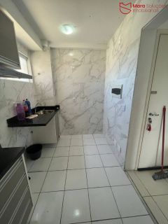 Apartamento á Venda com 2/4, sendo 1 suítes no Condomínio jardins.