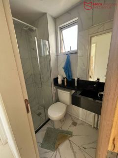Apartamento á Venda com 2/4, sendo 1 suítes no Condomínio jardins.