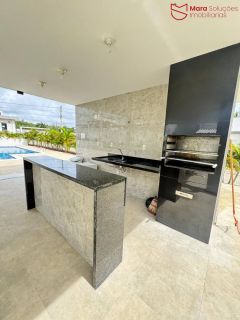 Casa Térrea em Condomínio Fechado – Abrantes Conforto, segurança e lazer para sua família.