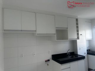Apartamento Para Alugar com 2/4, sendo 1 suíte no Condomínio solar do Porto.