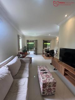 Casa térrea no condomínio Maanaim - Abrantes 3/4 sendo uma suíte com ENERGIA SOLAR.