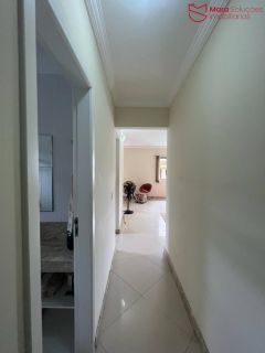 Casa térrea no condomínio Maanaim - Abrantes 3/4 sendo uma suíte com ENERGIA SOLAR.