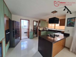 CASA ESPETACULAR NO ALPHAVILLE LITORAL NORTE II