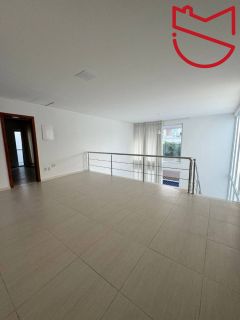 Casa à Venda em Alphaville Litoral Norte 1 – R$ 1.850.000.