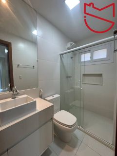 Casa à Venda em Alphaville Litoral Norte 1 – R$ 1.850.000.