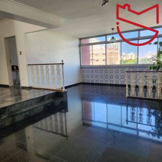 Apartamento à Venda – Canela, Salvador/BA  Localização privilegiada, nascente, espaçoso e completo!