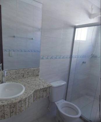 Casa de Condomínio Para Alugar com 4/4, 4 suítes no cond. Morada do Sol.