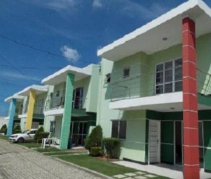 Casa de Condomínio Para Alugar com 4/4, 4 suítes no cond. Morada do Sol.