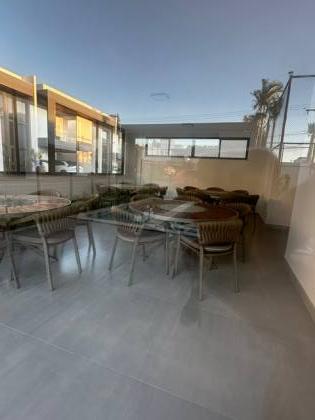 CASA ALTO PADRÃO À VENDA – CONDOMÍNIO PORTO FINO BAHIA | LAURO DE FREITAS - BA